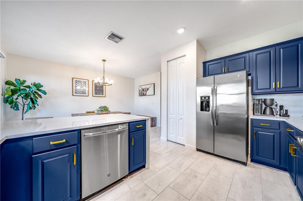 5312 Santa Maria Ave Unit: 5312