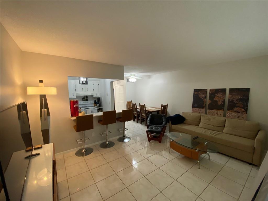 5208 NE 24th Ter Unit: f-322