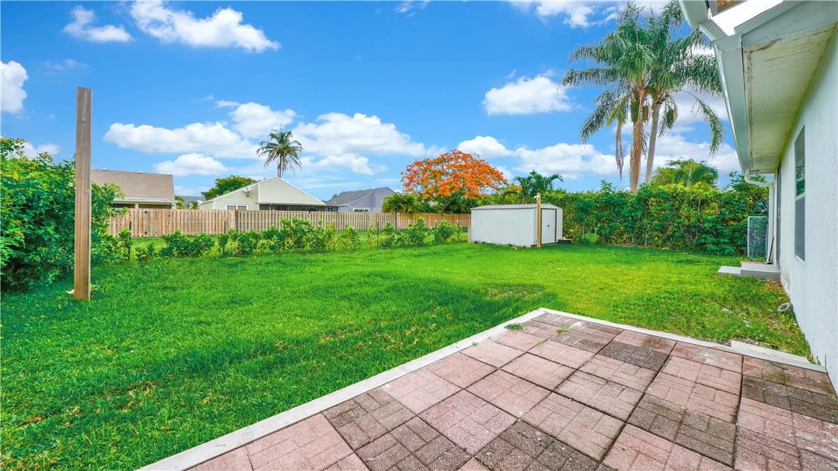 8257 Cedar Hollow Ln