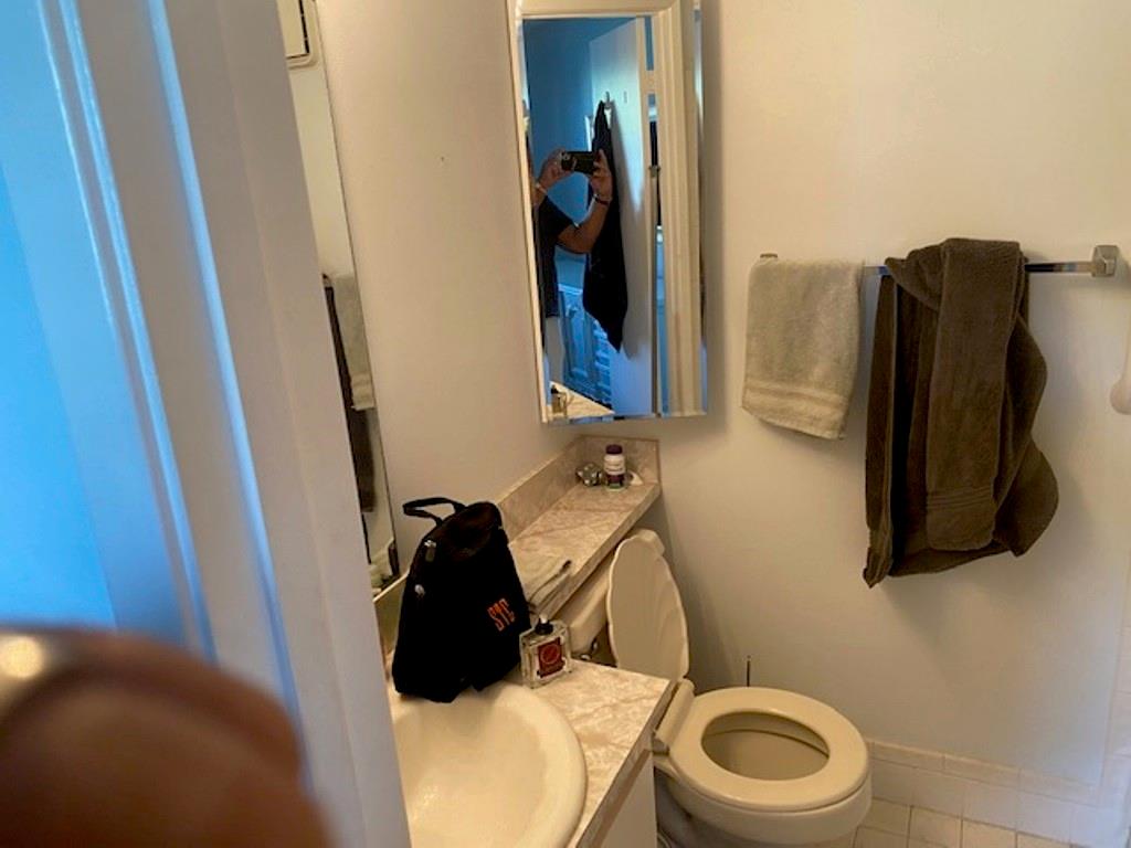 2687 NE 15th St Unit: 2687