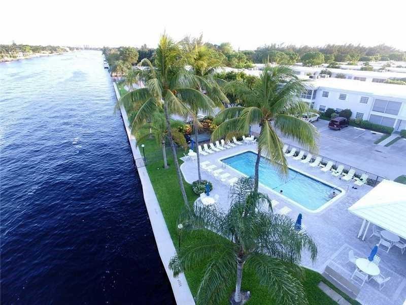 6521 Bay Club Dr Unit: 4