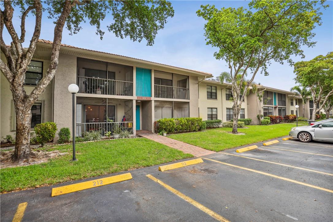9930 Pineapple Tree Drive 112