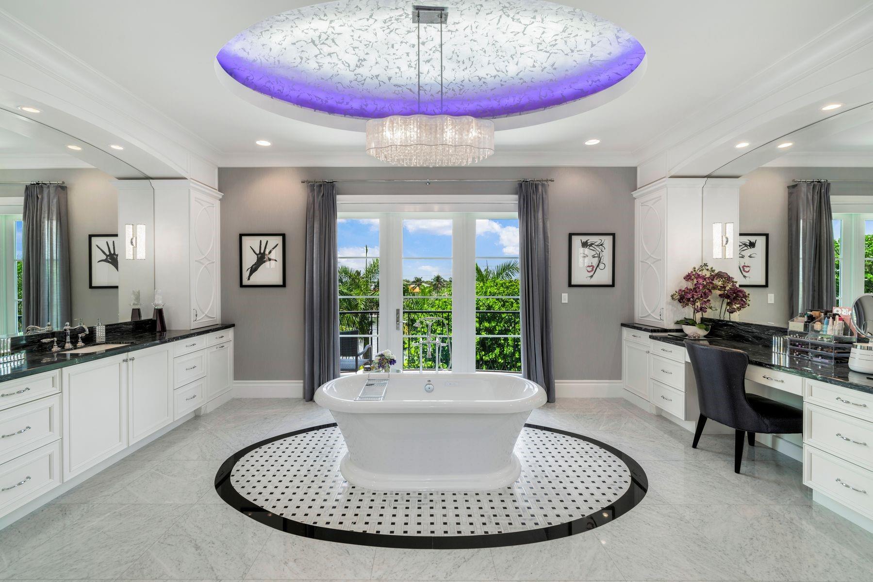 1001 Hillsboro Mile