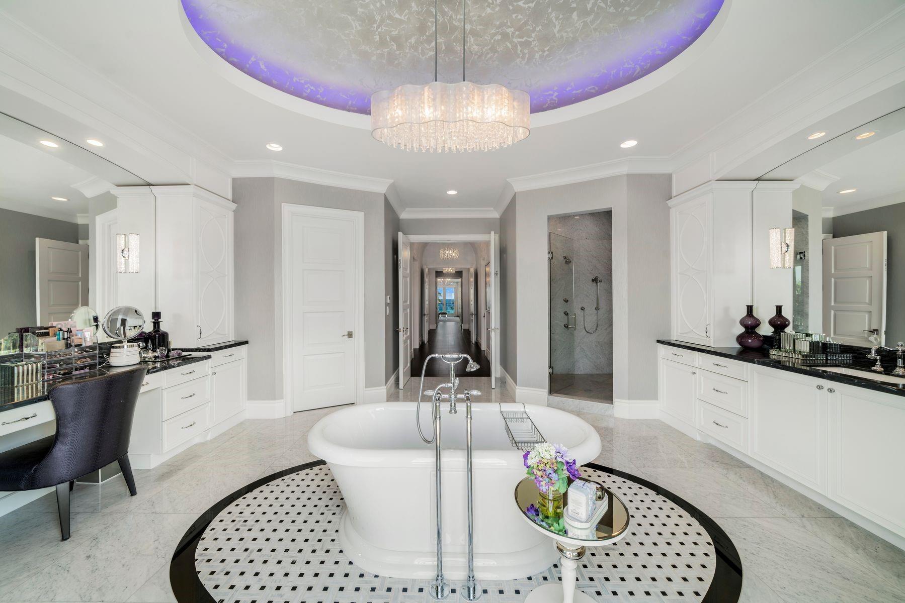 1001 Hillsboro Mile