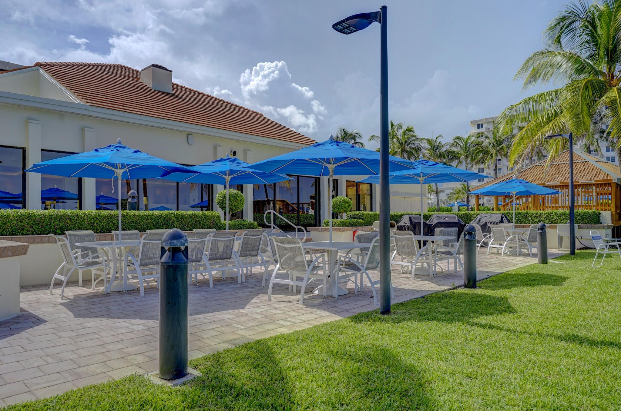 3420 S Ocean Blvd 3q