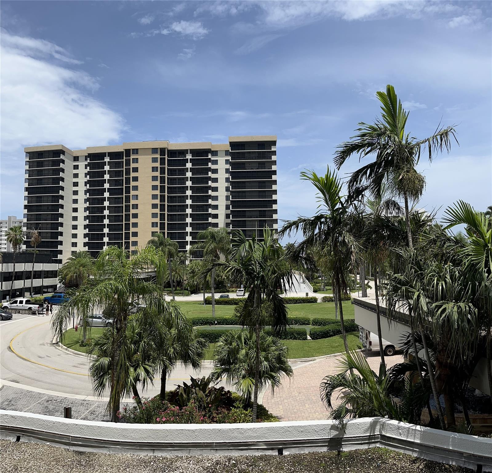 3420 S Ocean Blvd 3q