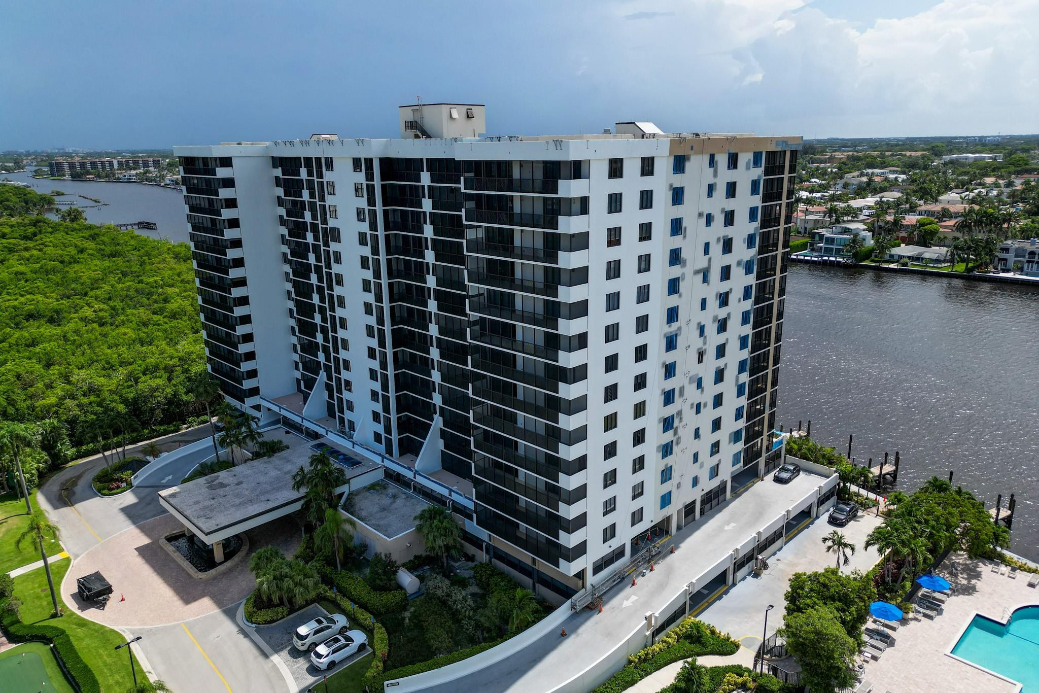 3420 S Ocean Blvd 3q