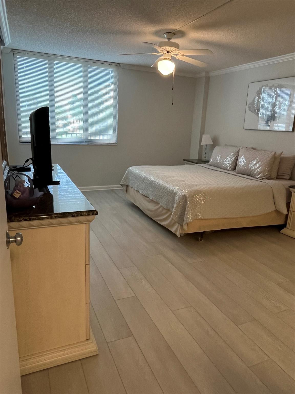 3420 S Ocean Blvd 3q