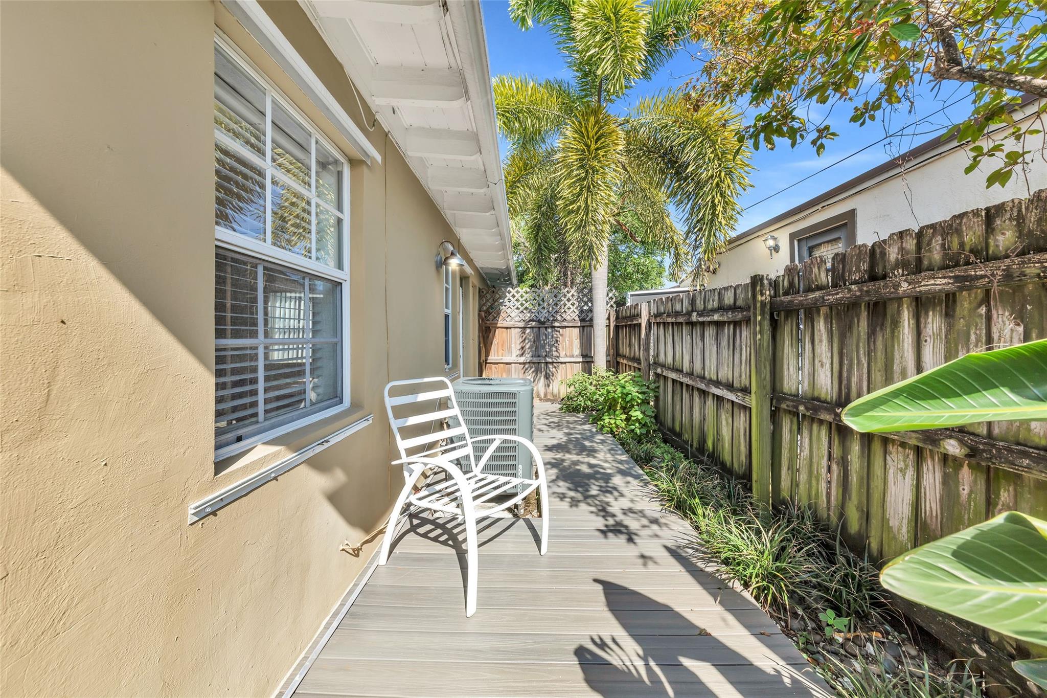 805 NE 17th Ave