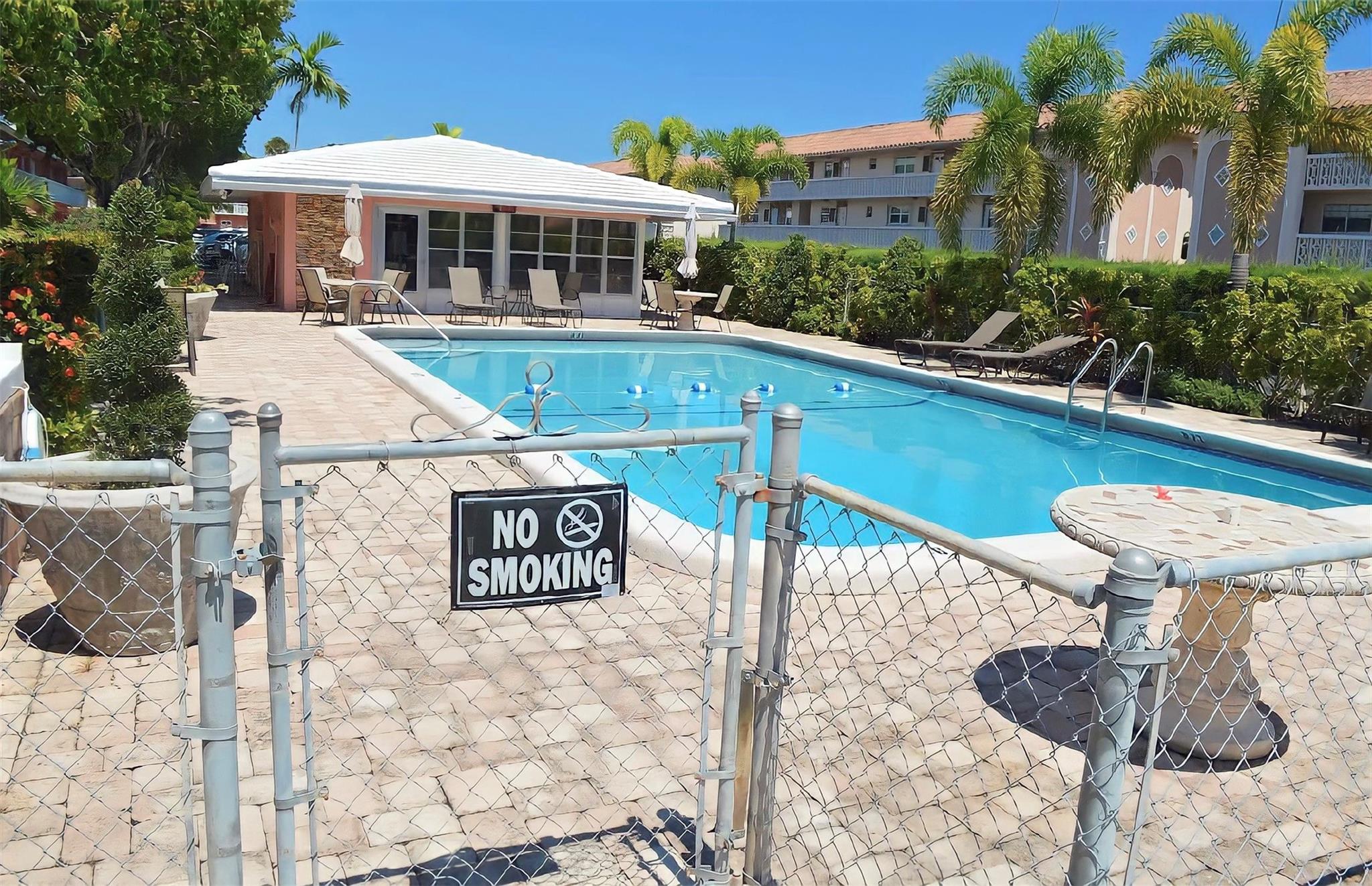 300 NE 20th St Unit: 5140