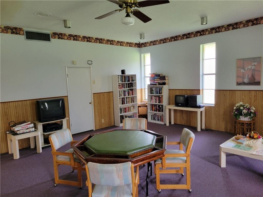 600 Village Green Ct Unit: 108