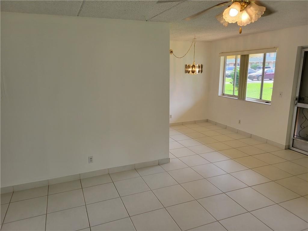 600 Village Green Ct Unit: 108