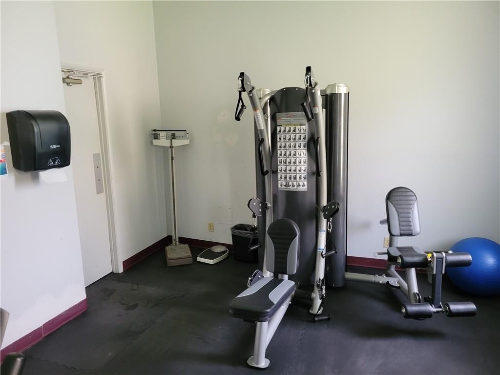 600 Village Green Ct Unit: 108