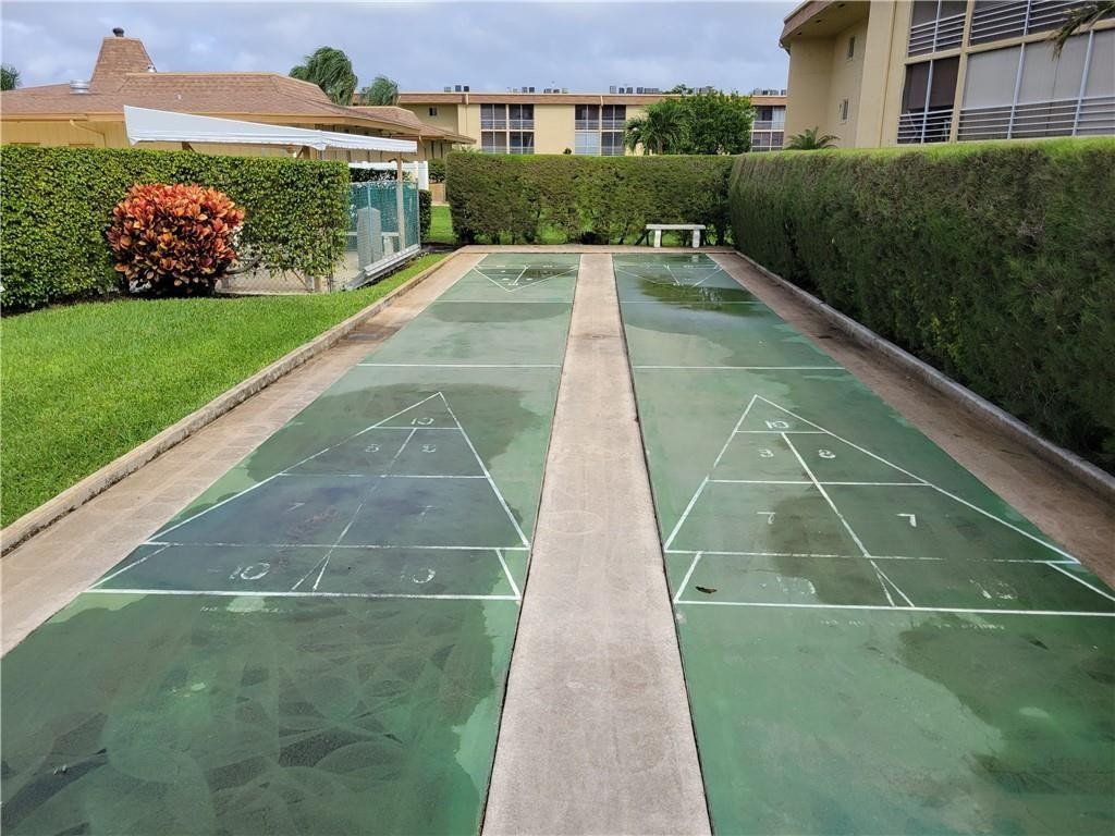 600 Village Green Ct Unit: 108