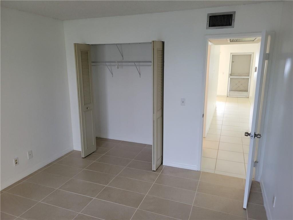 600 Village Green Ct Unit: 108