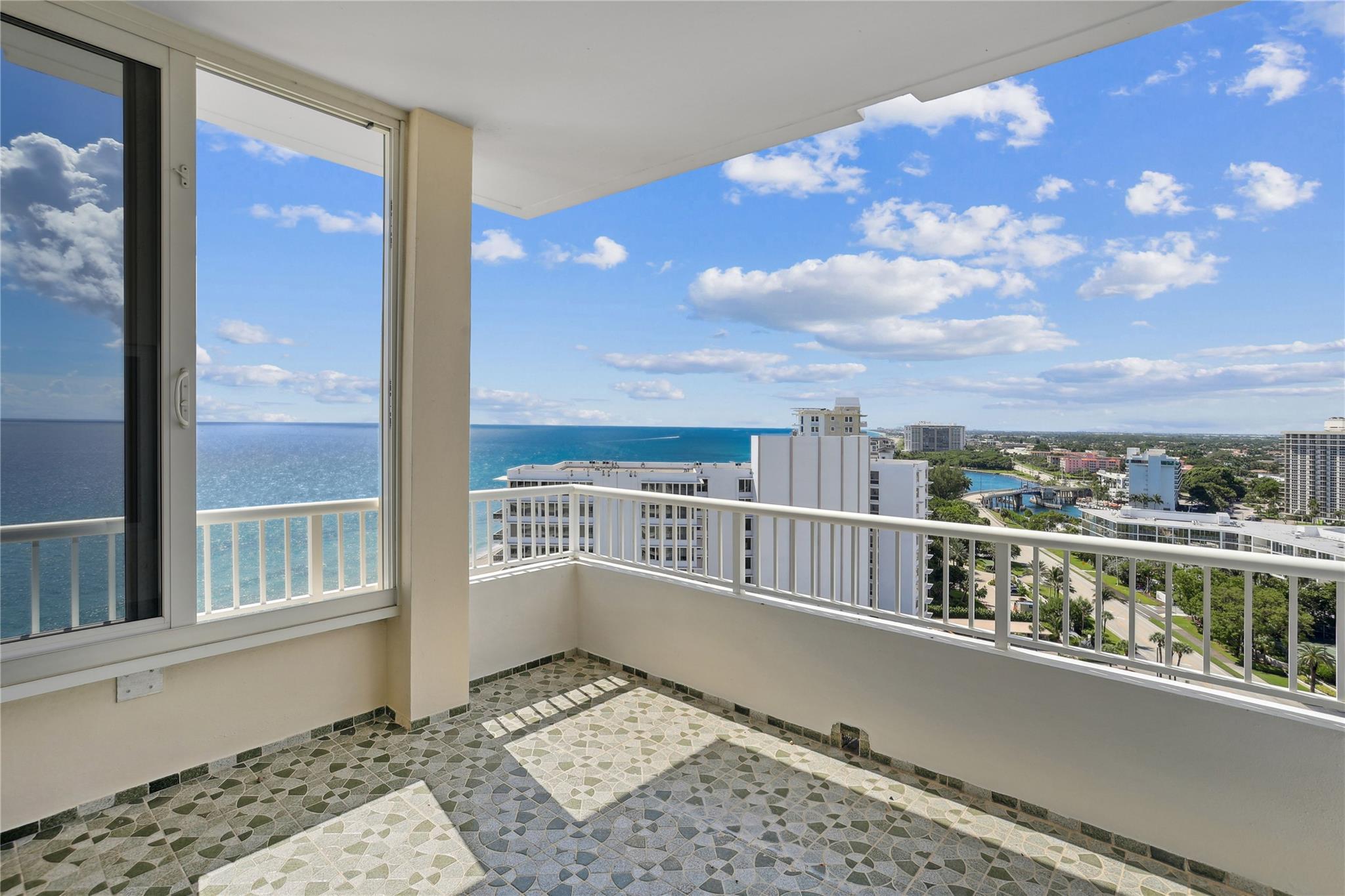 600 S Ocean Blvd PH 3