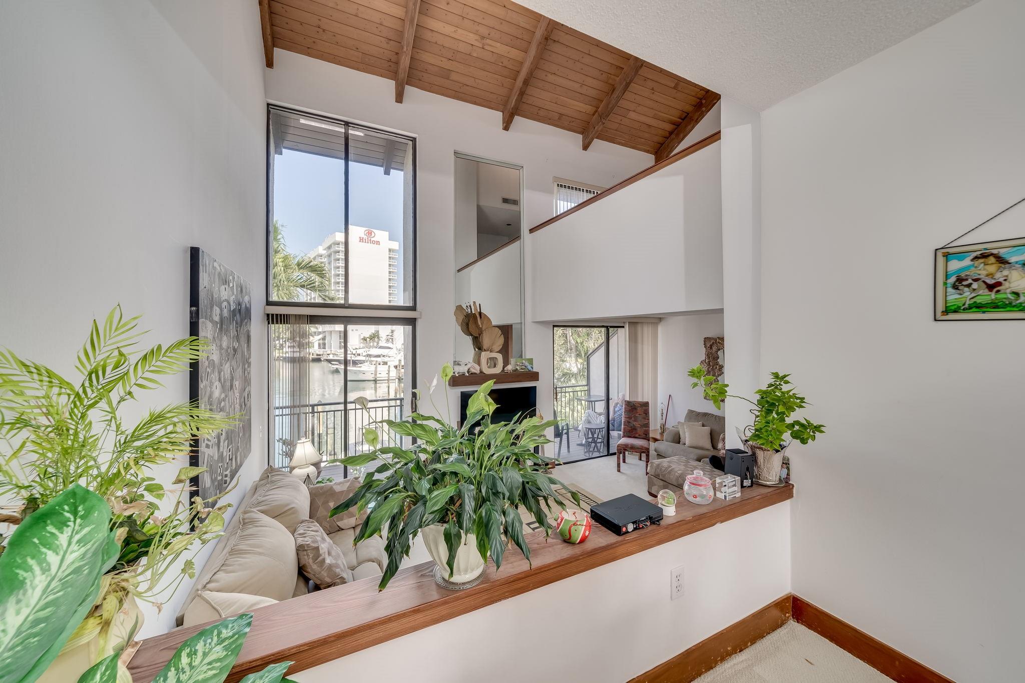 3 Portside Dr 3