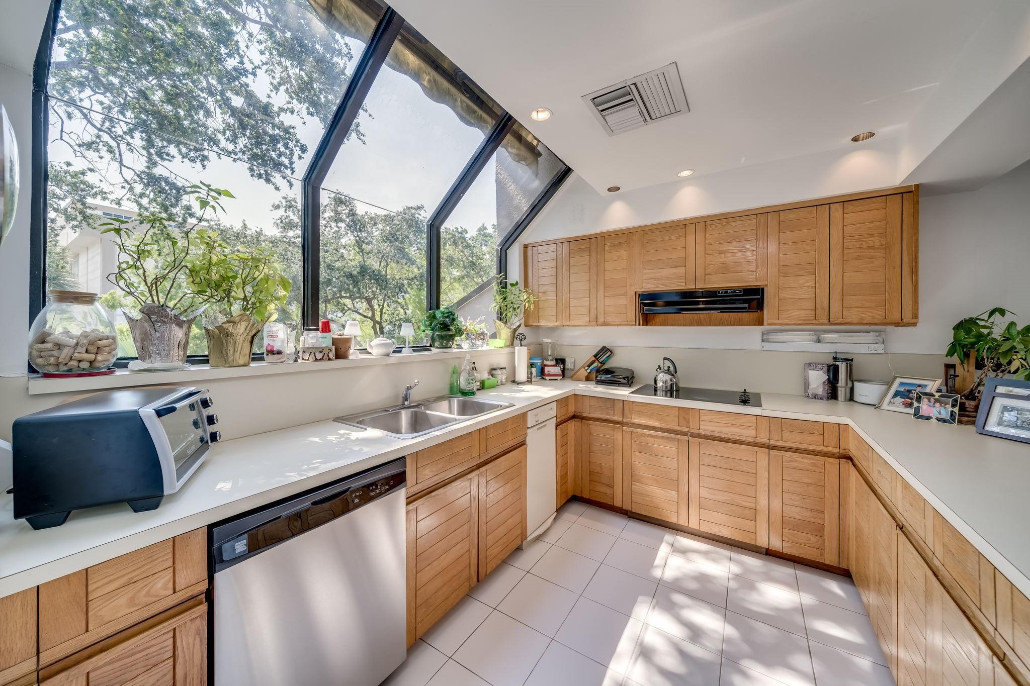 3 Portside Dr 3