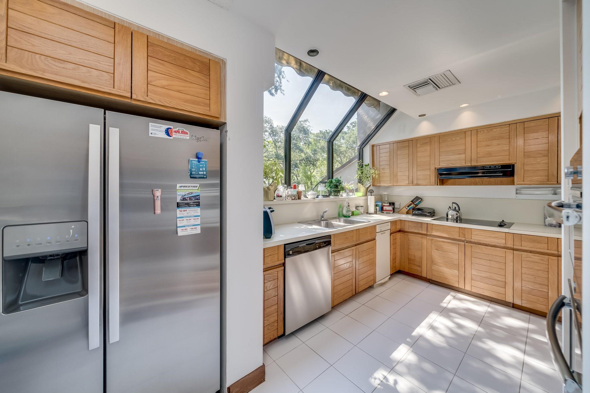 3 Portside Dr 3