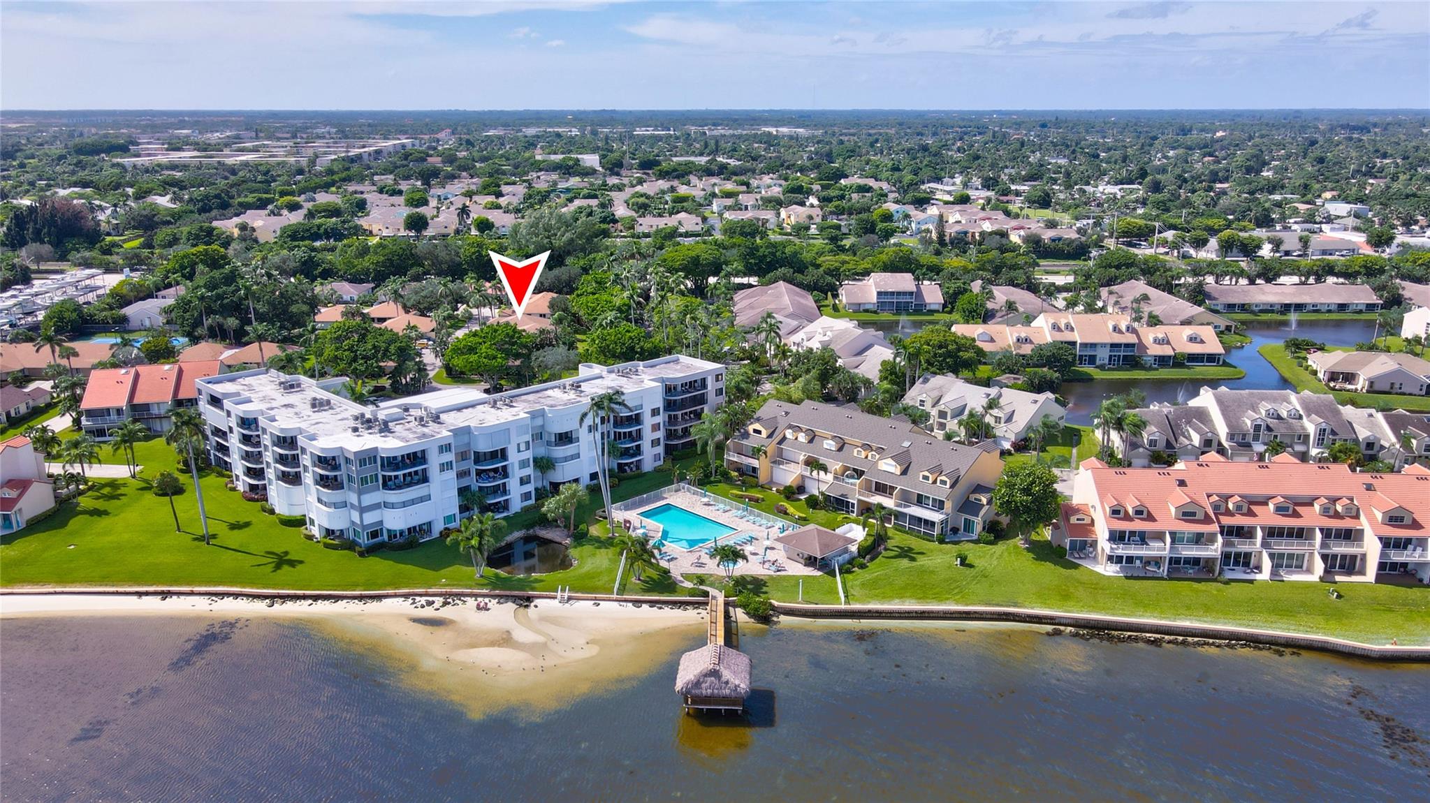 9 S Lakeshore Dr