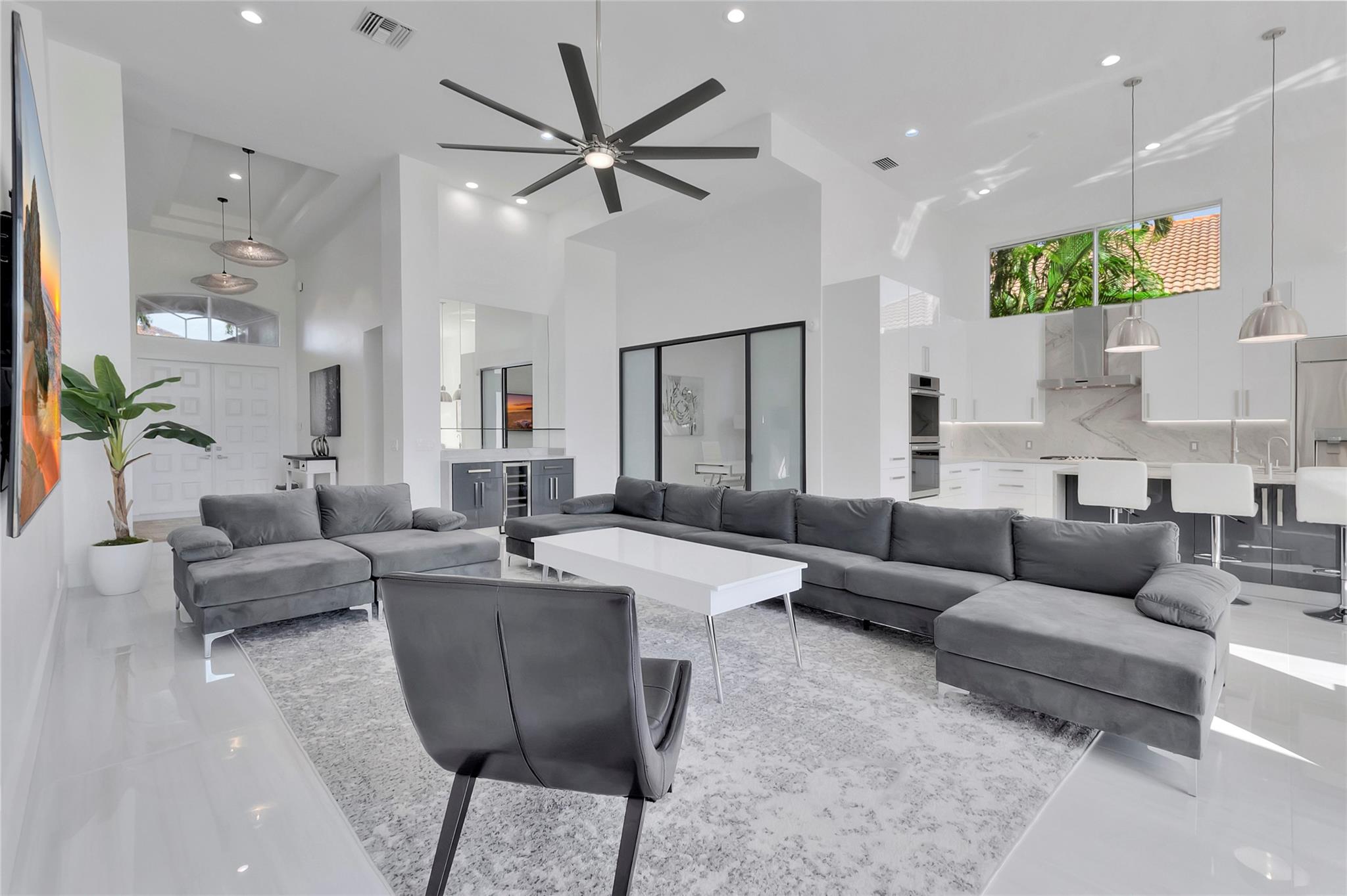 4088 NW Briarcliff Circle