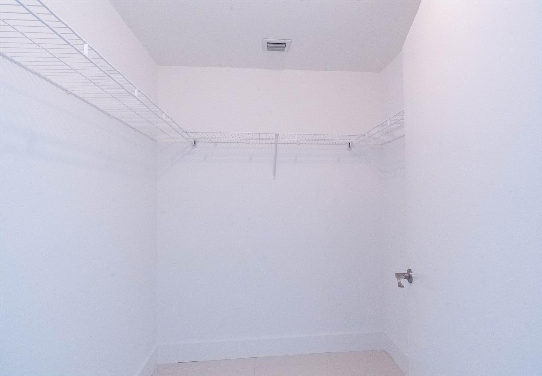 1900 N Bayshore Dr 2312