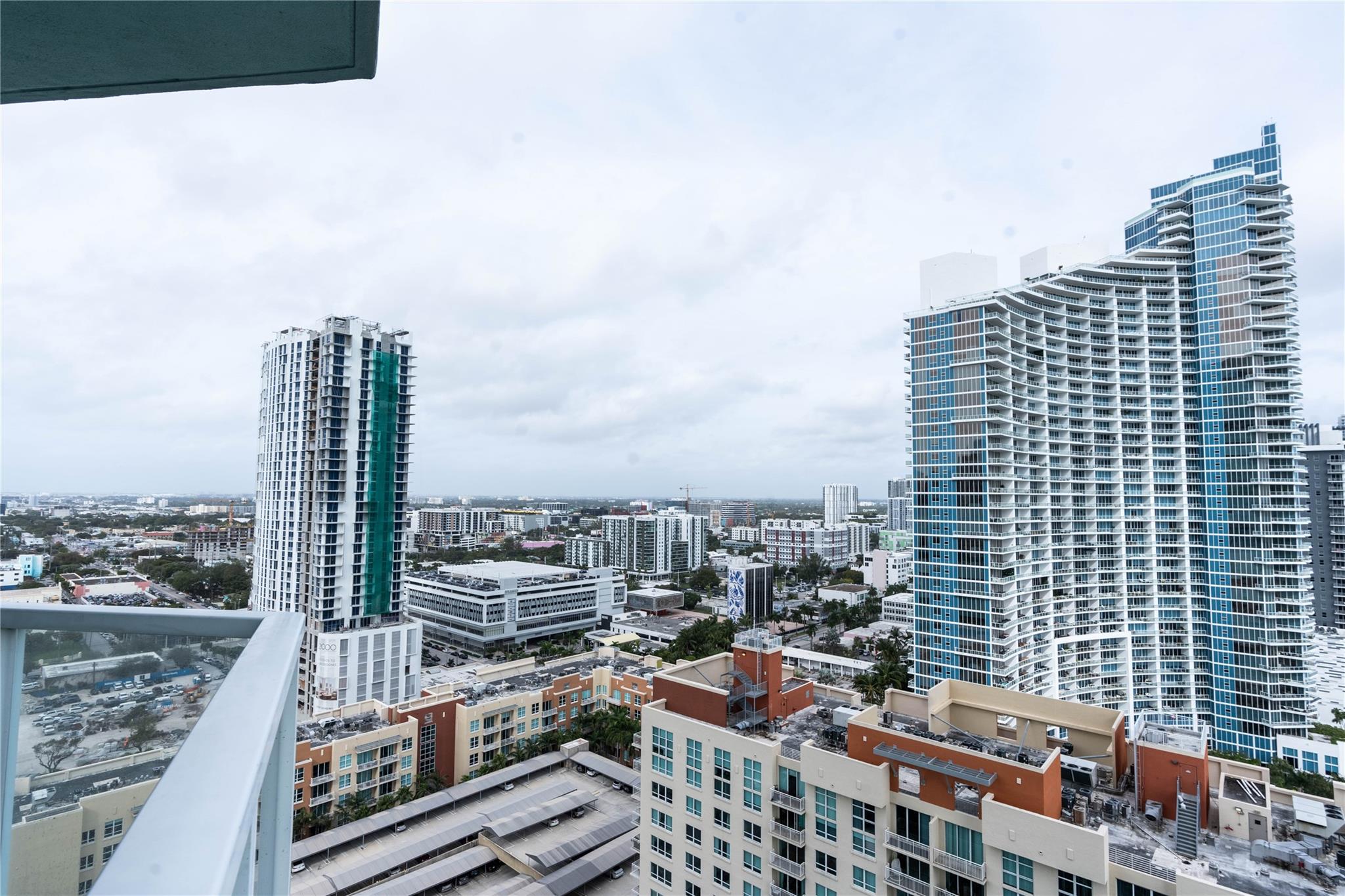 1900 N Bayshore Dr 2312