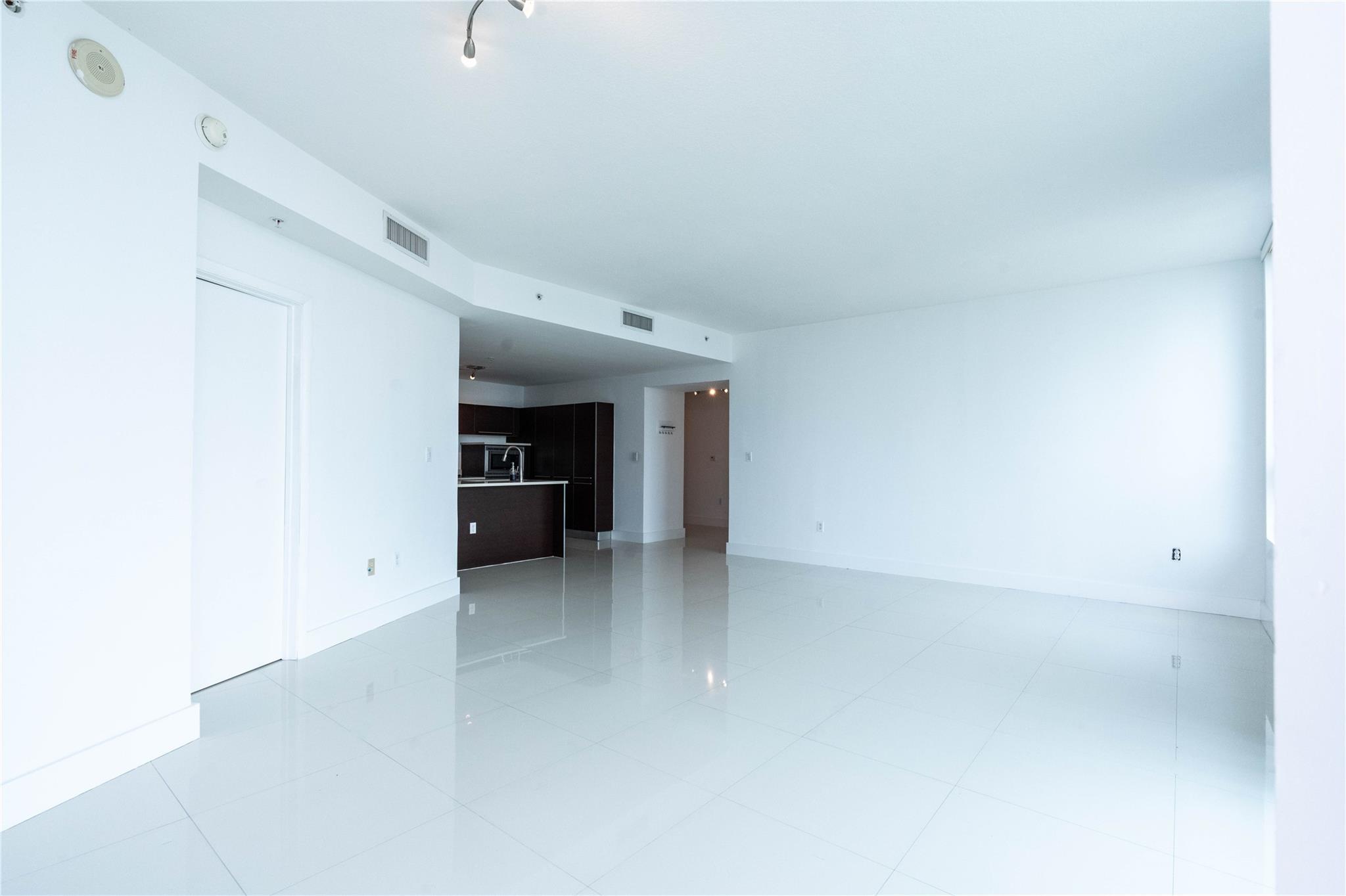 1900 N Bayshore Dr 2312