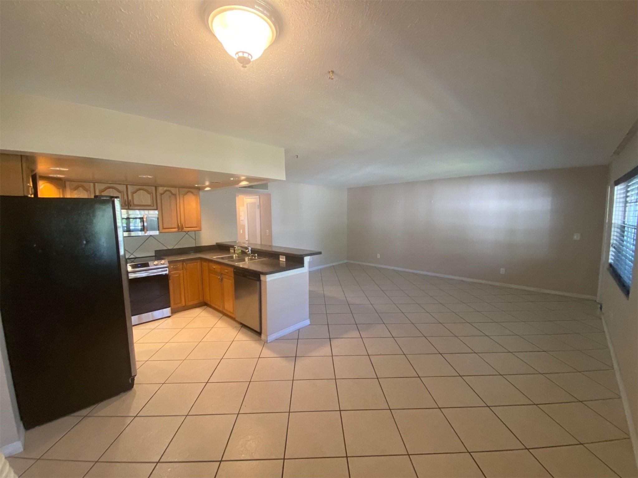 5208 NE 24th Ter Unit: F217