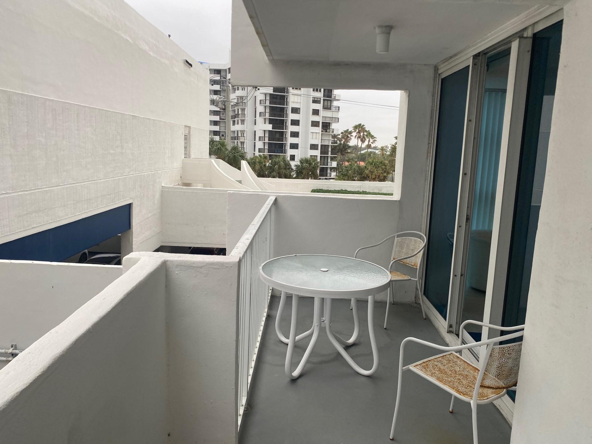 1360 S Ocean Blvd Unit: 304