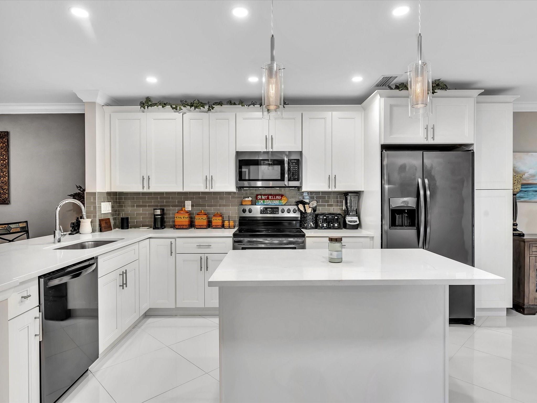 13323 Pineapple Palm Ct A