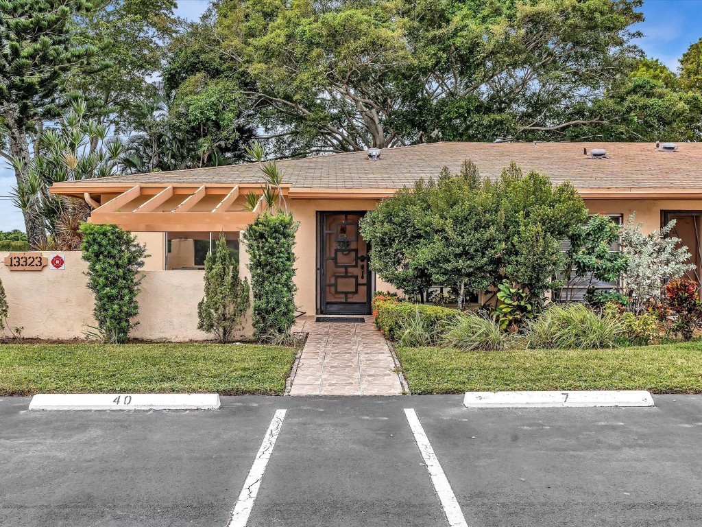 13323 Pineapple Palm Court A