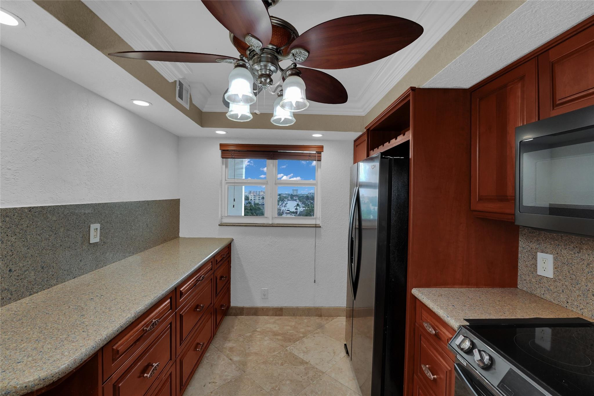 111 N Pompano Beach Boulevard Unit: 812