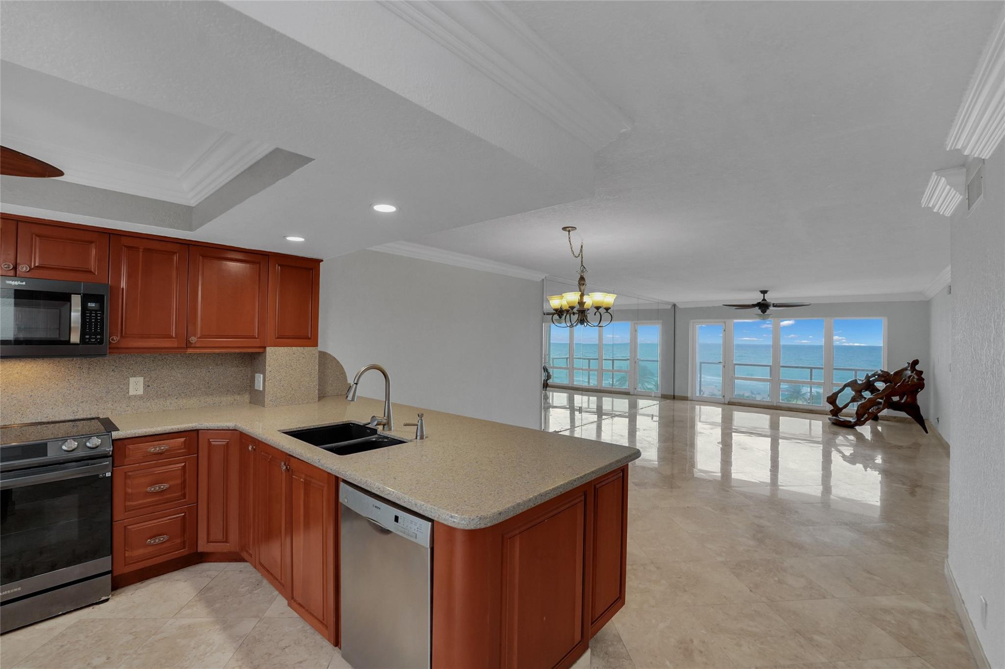 111 N Pompano Beach Boulevard Unit: 812
