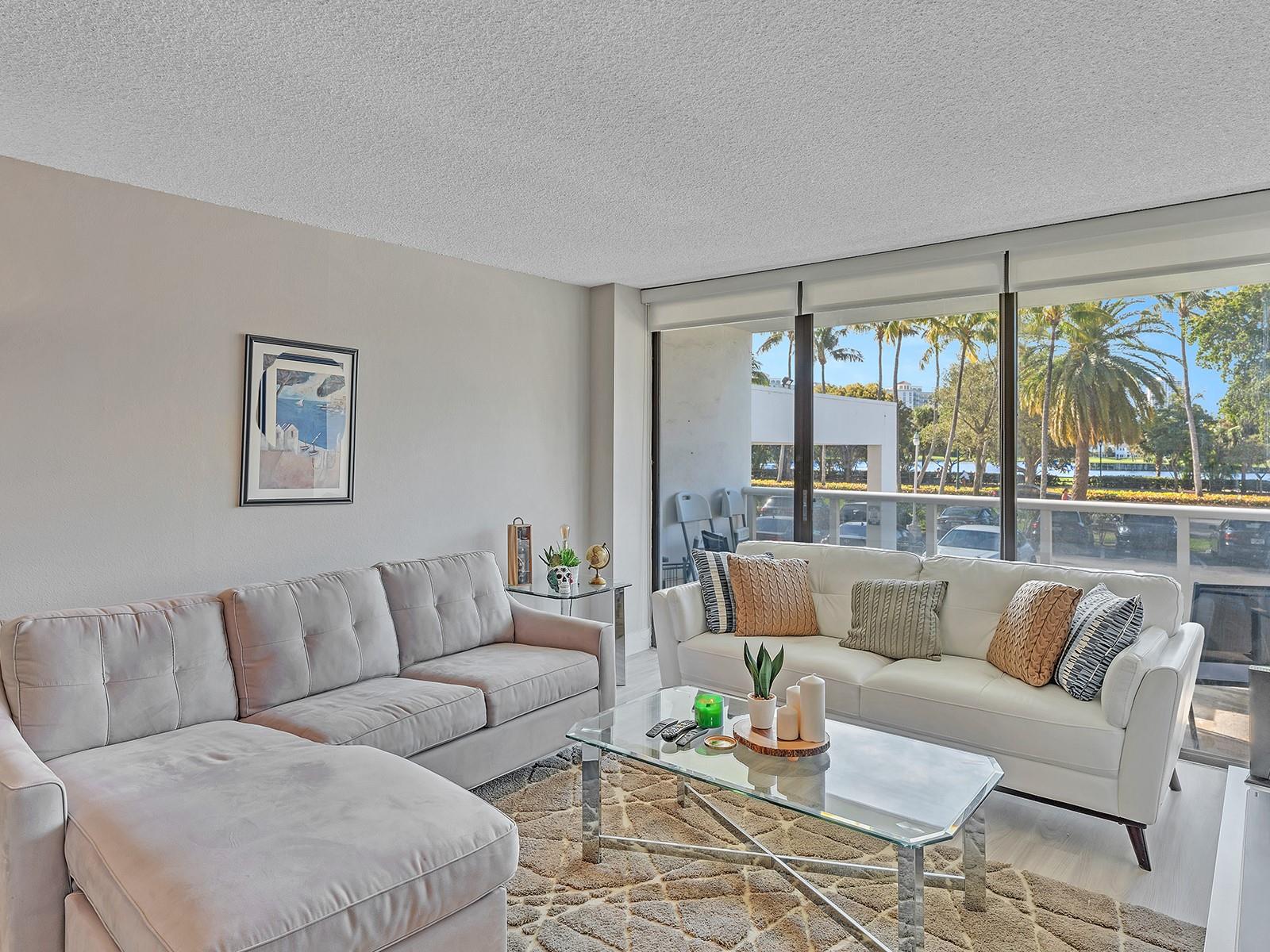 3625 N Country Club Dr 107