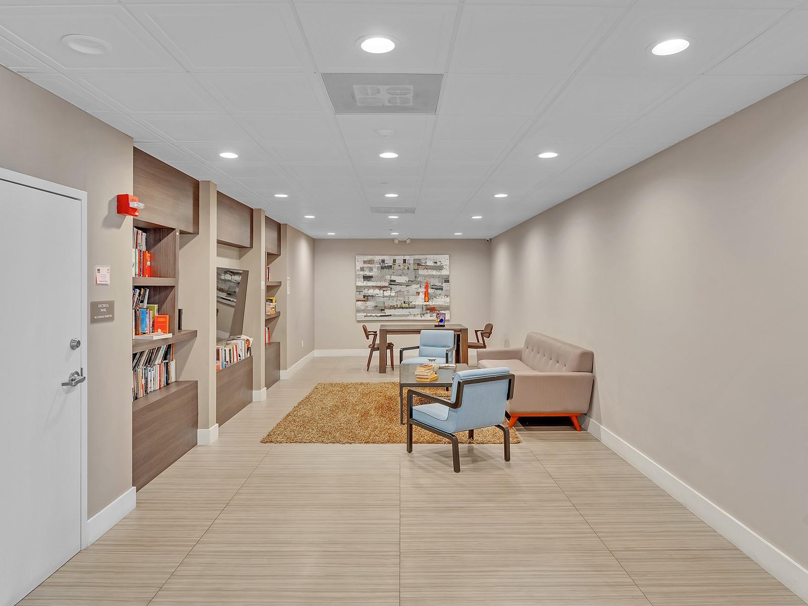 3625 N Country Club Dr 107