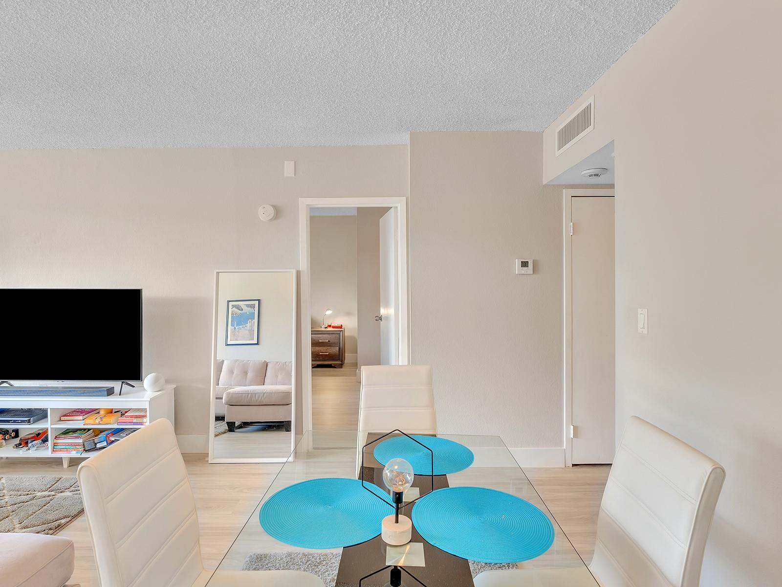 3625 N Country Club Dr 107