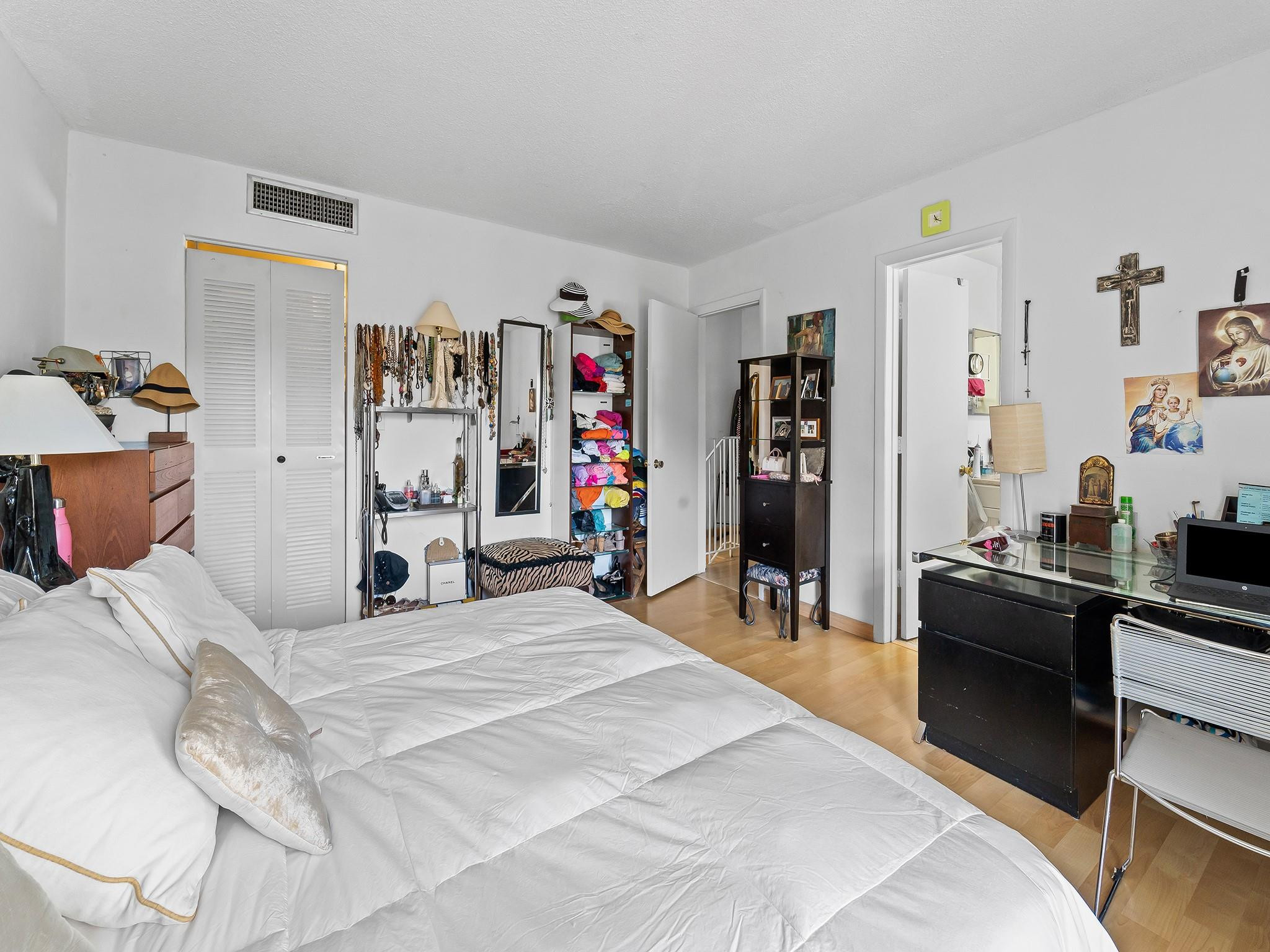 230 Sunrise Drive 10