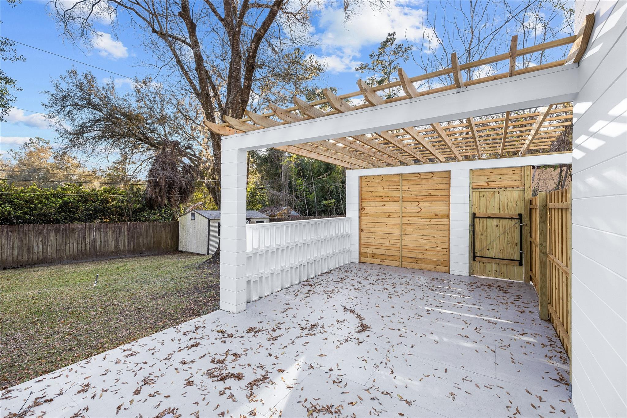 2257 NW 16TH AVE