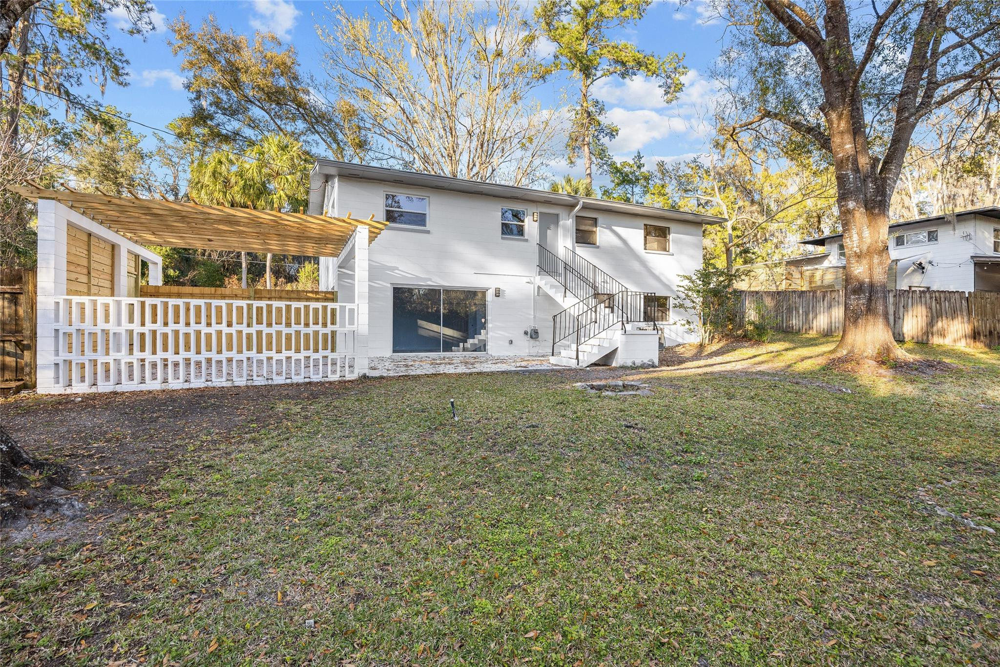 2257 NW 16TH AVE