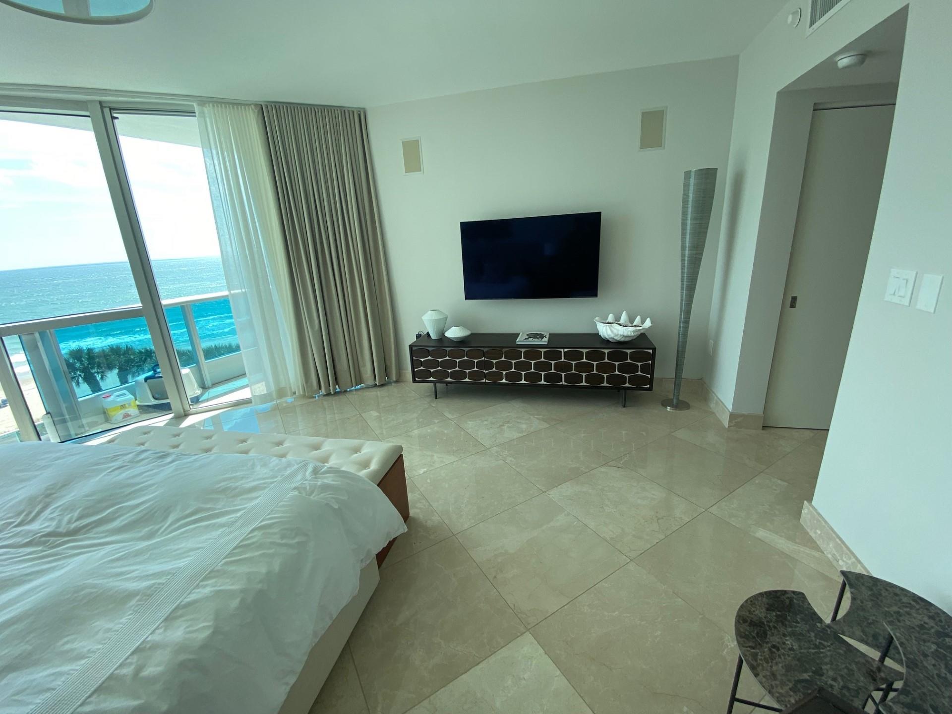 1600 S Ocean Blvd