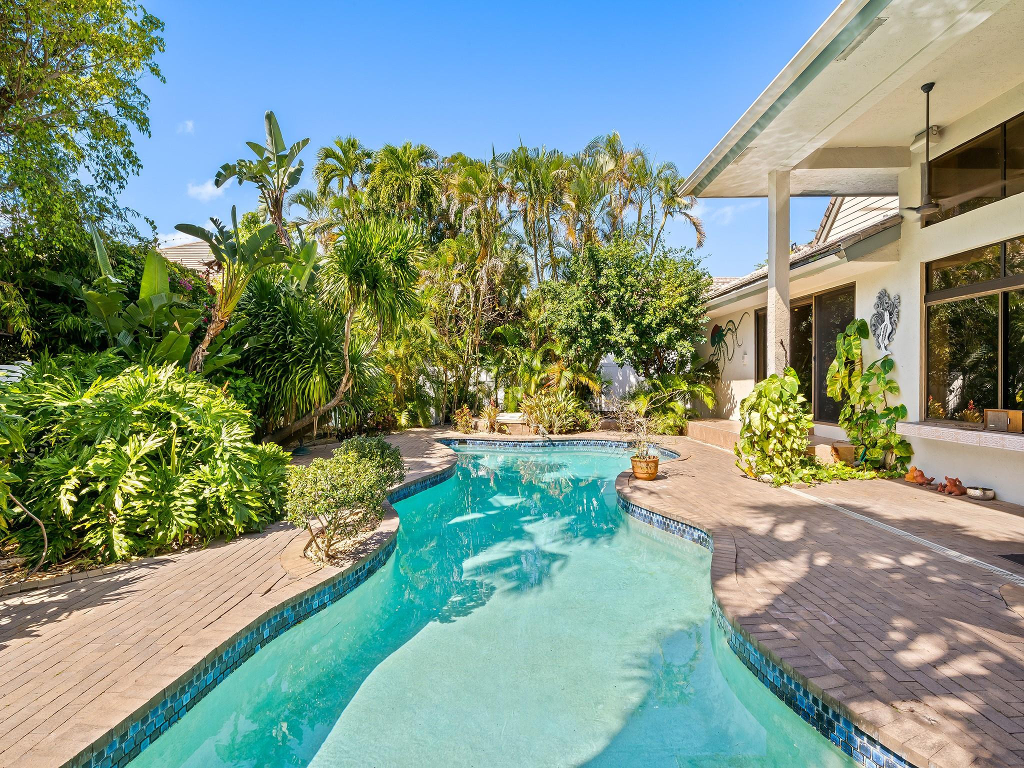 4001 Ibis Point Cir