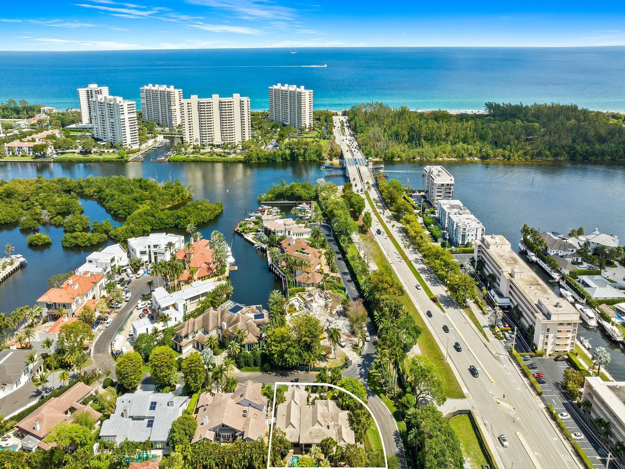 4001 Ibis Point Cir