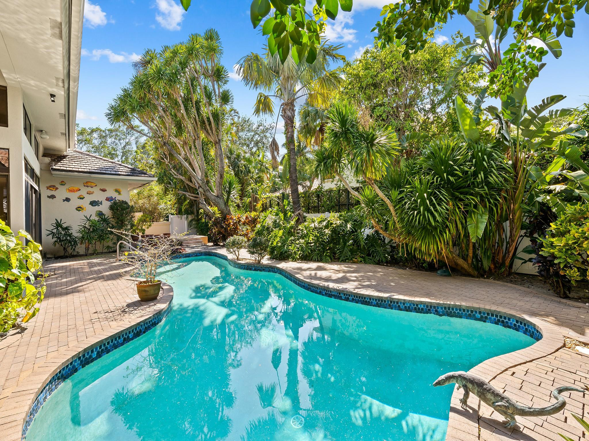 4001 Ibis Point Cir