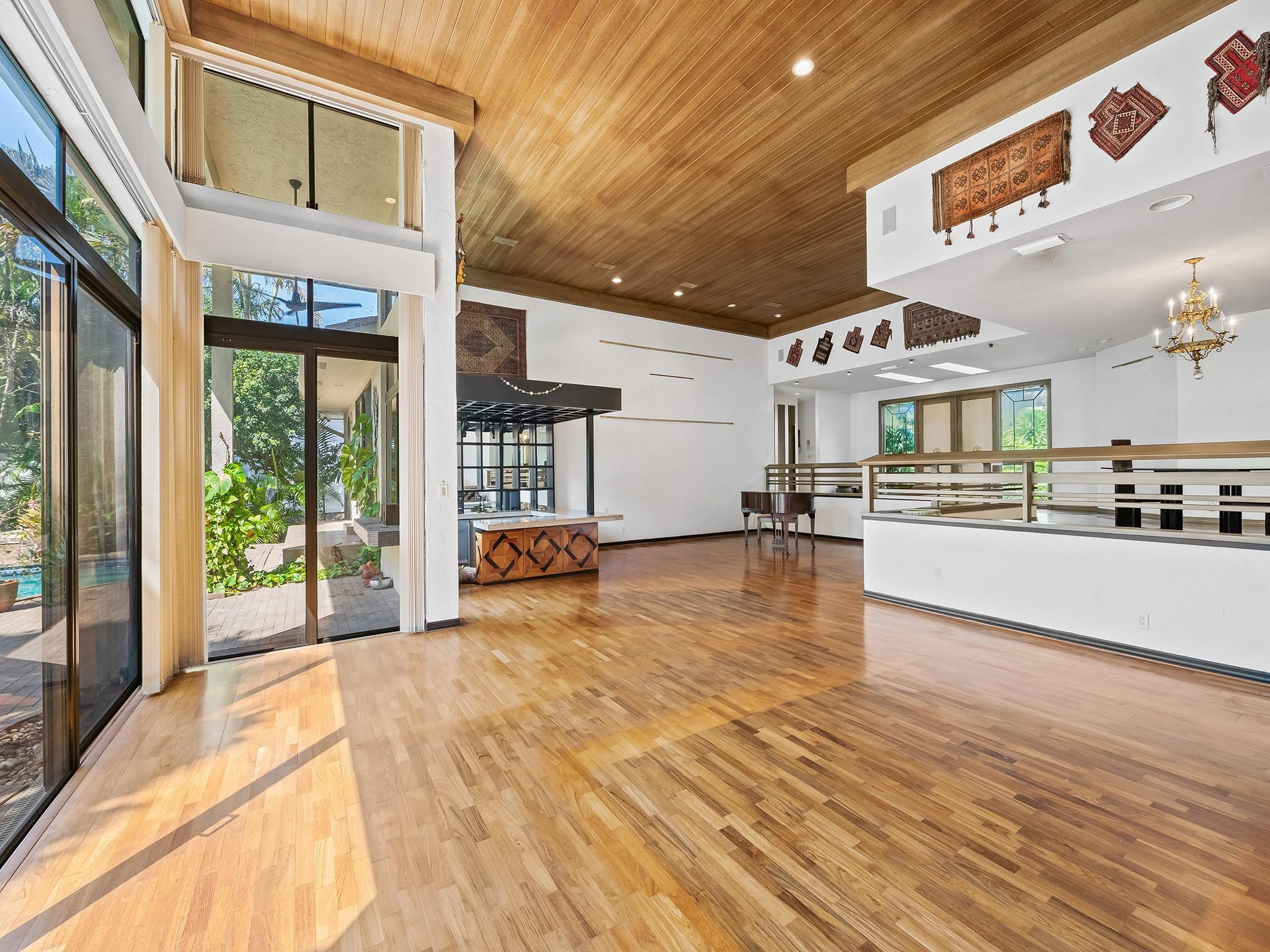 4001 Ibis Point Cir