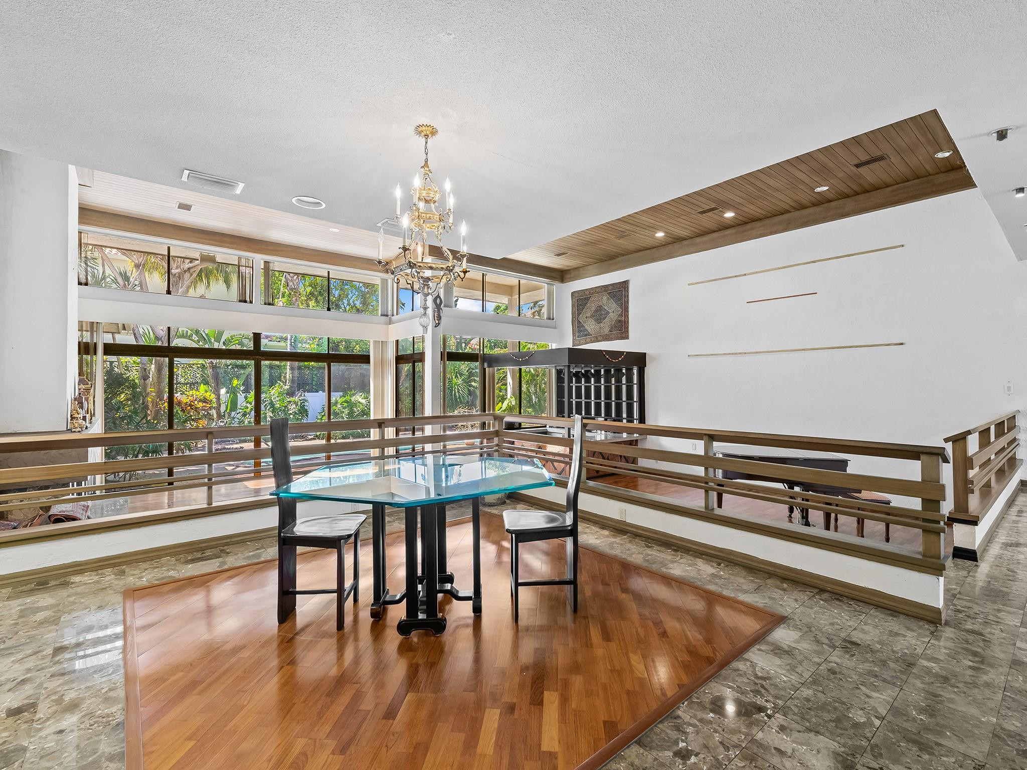 4001 Ibis Point Cir