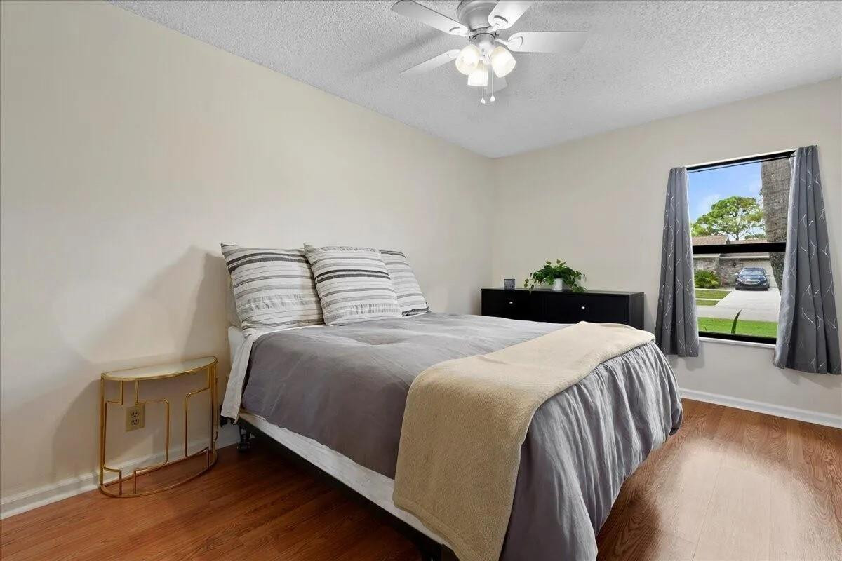 203 Bobwhite Rd