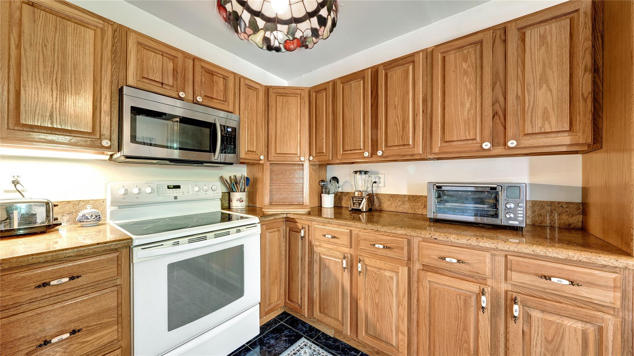 2600 Floral Rd