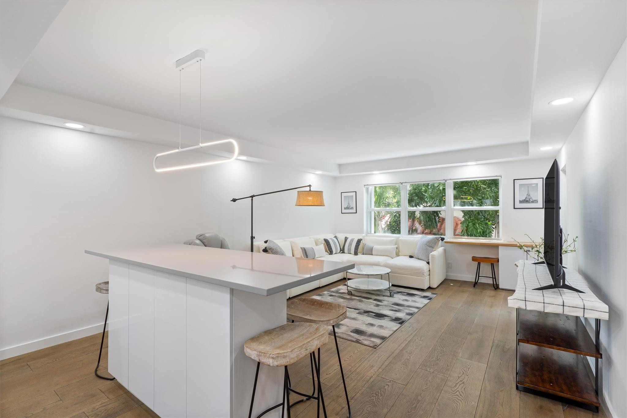 1839 Middle River Drive 104