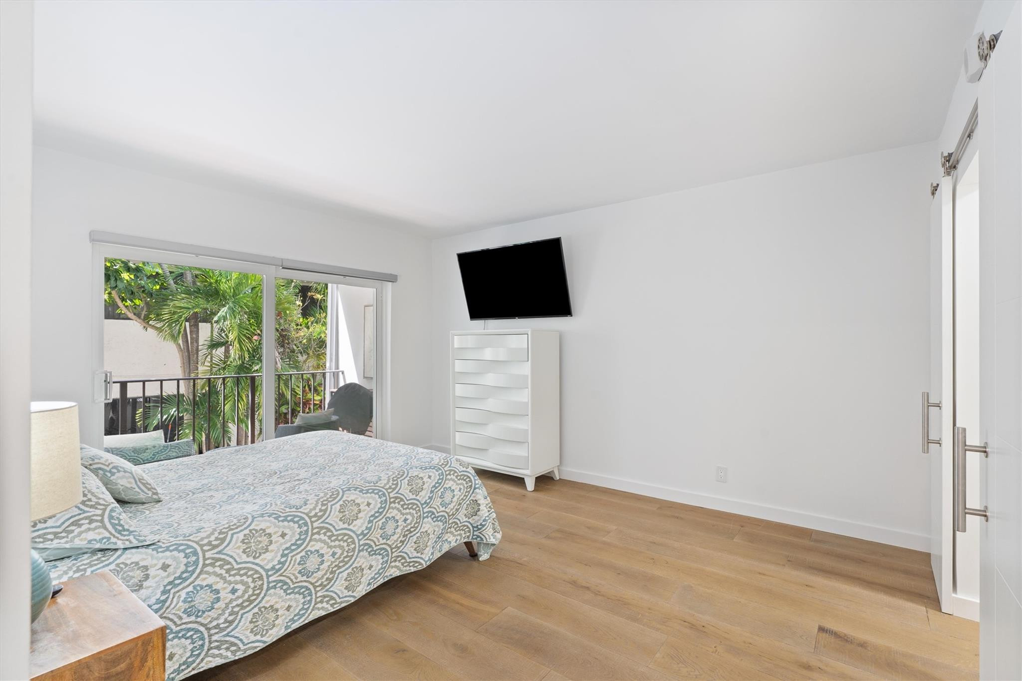 1839 Middle River Drive 104